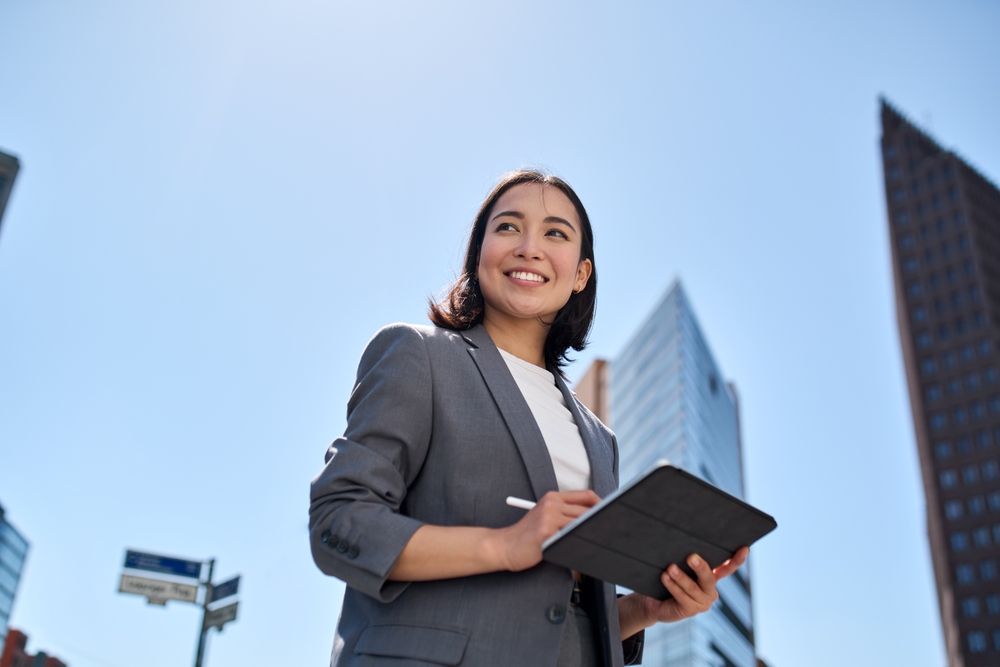 Smiling,Young,Asian,Business,Woman,Leader,Entrepreneur,,Professional,Manager